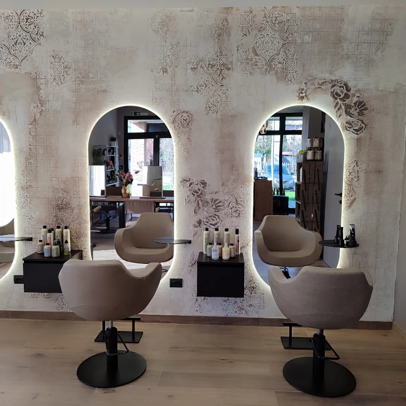 specchiera con led ovale per parrucchieri eco green hunt